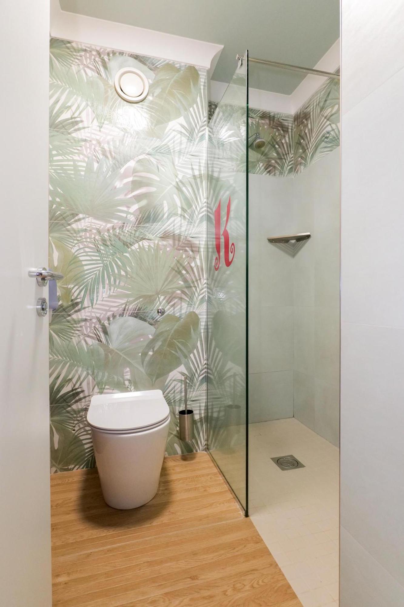 Chambre 6 Lits avec Salle de Bains Privative