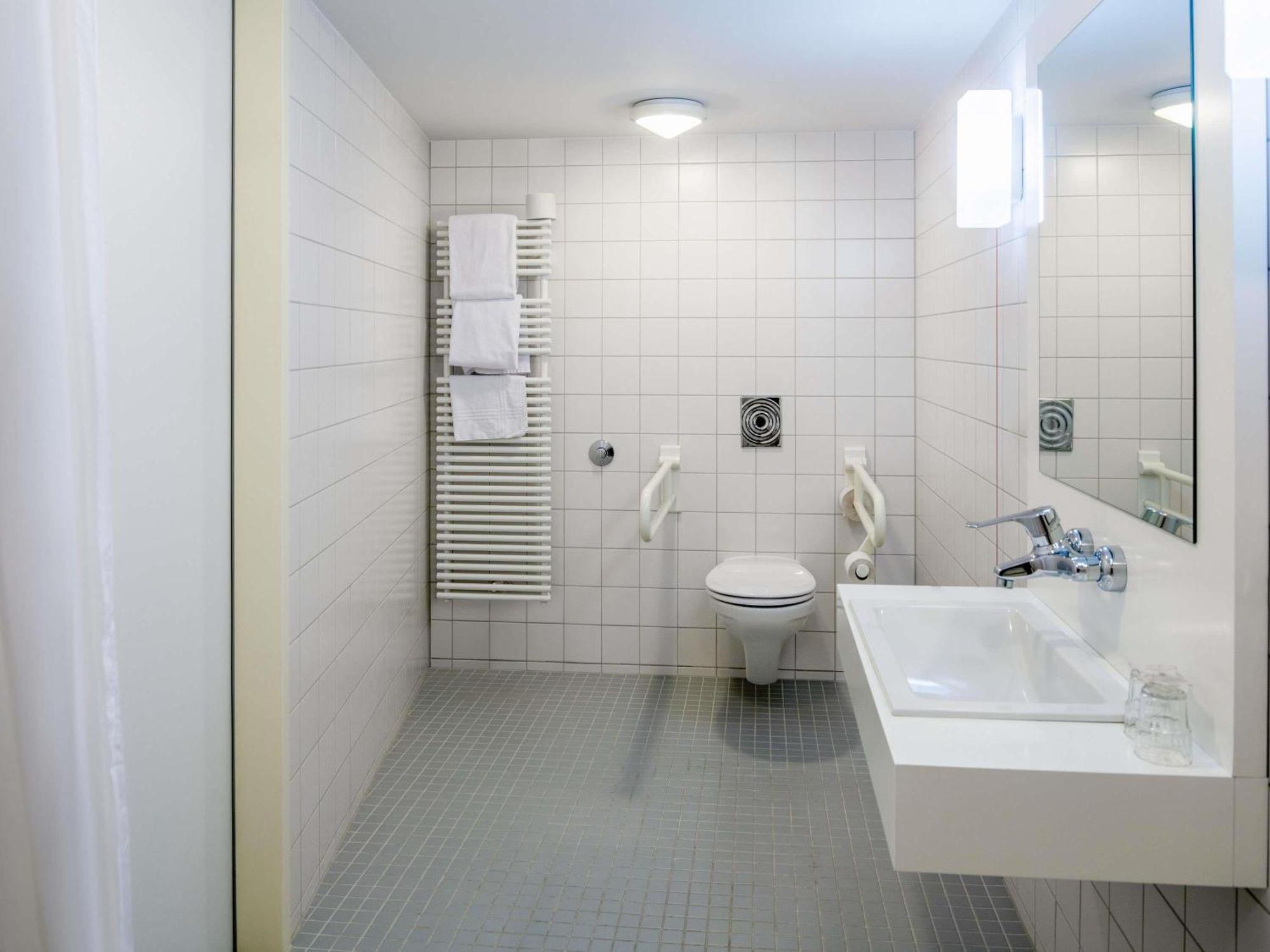 Chambre Lits Jumeaux pour Personnes à Mobilité Réduite