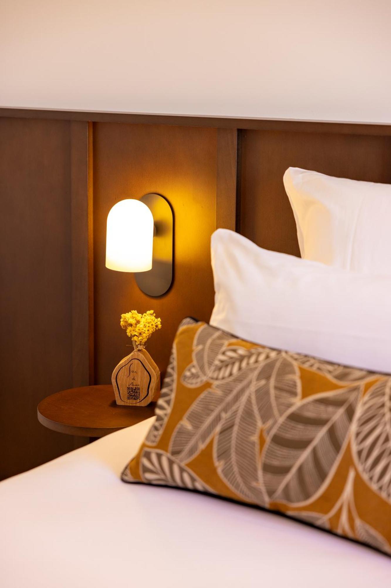 Deluxe Room Loggia