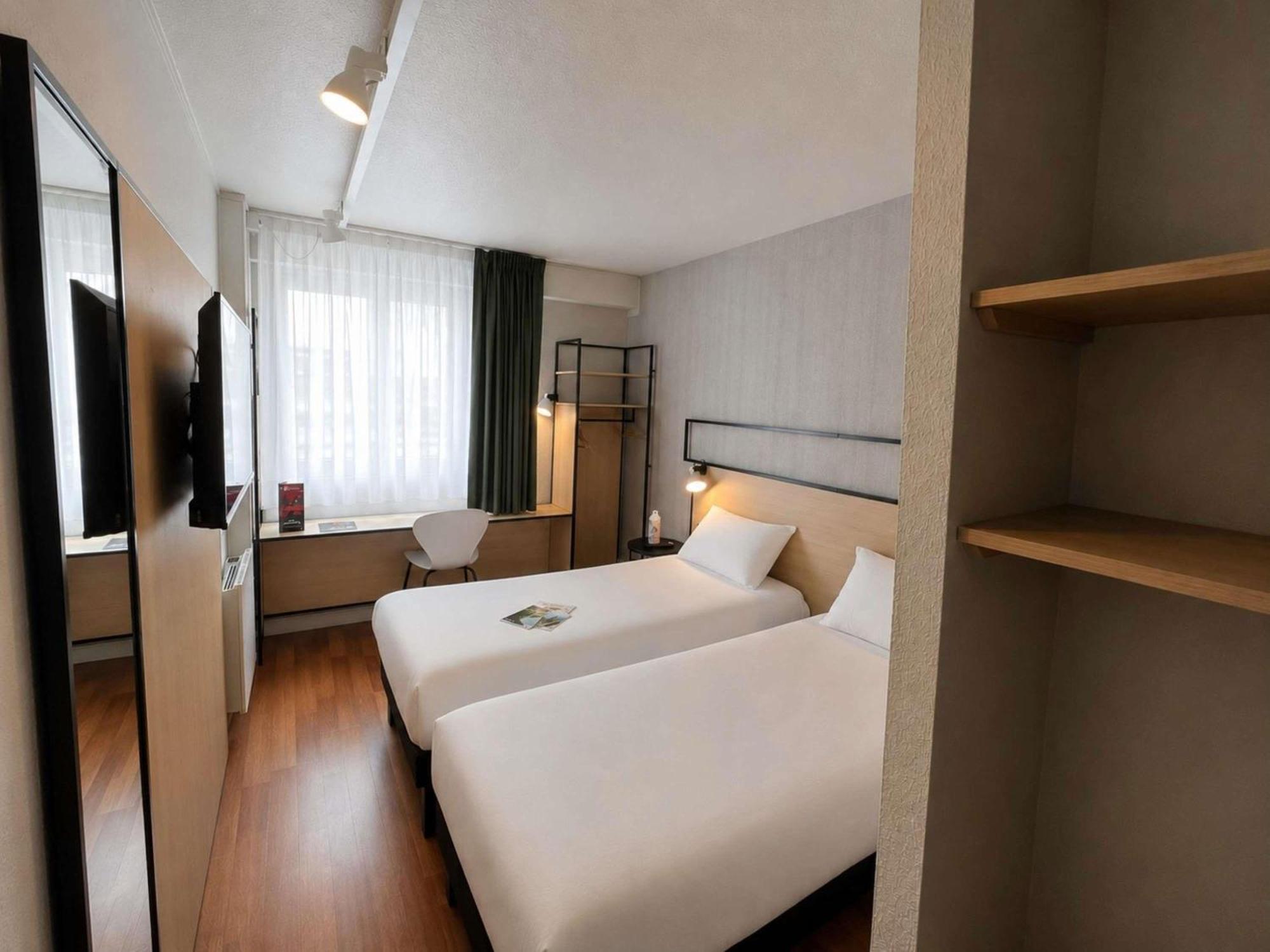 Standard Room Two Single Beds
