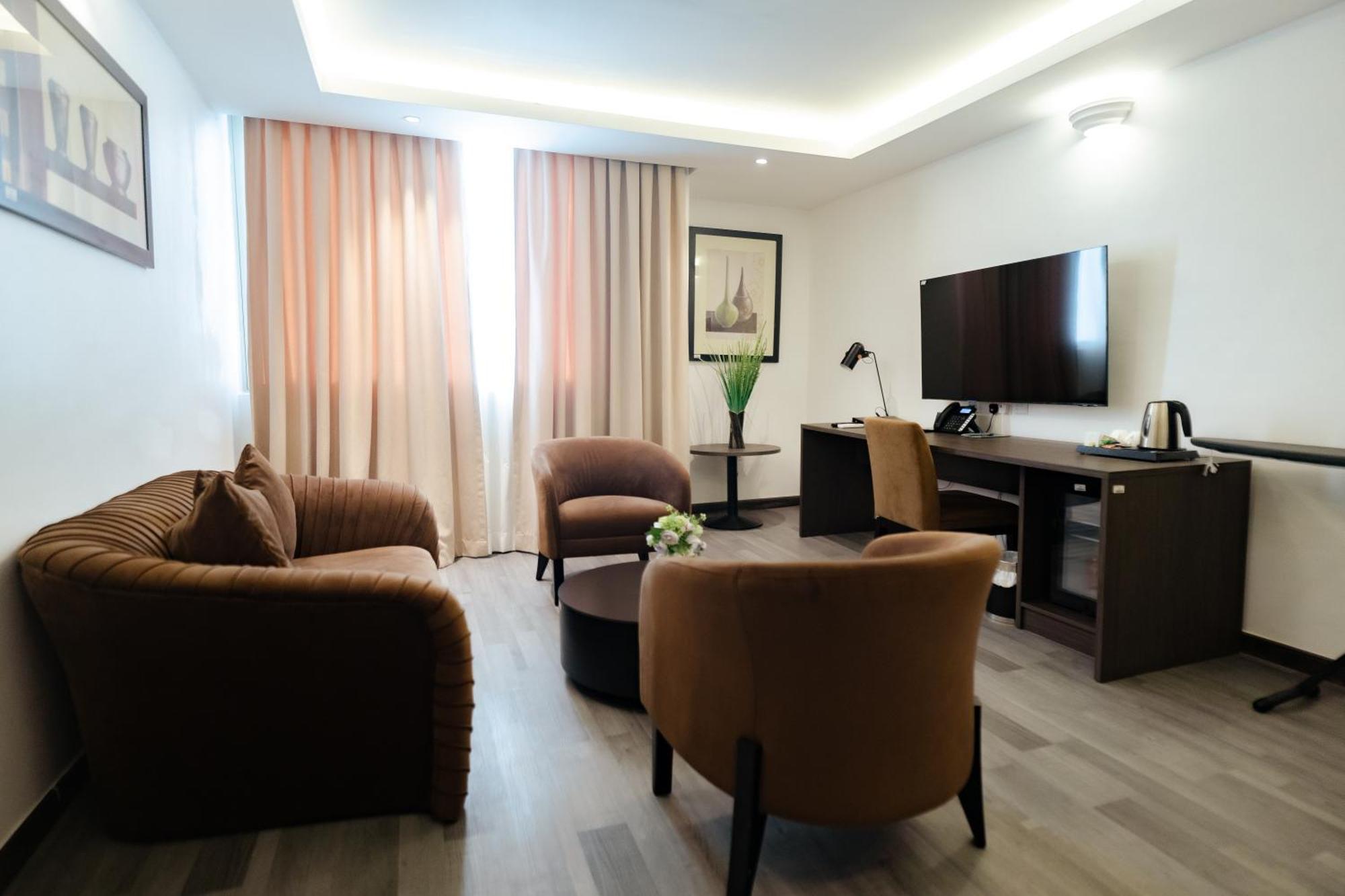 Ebony Suite
