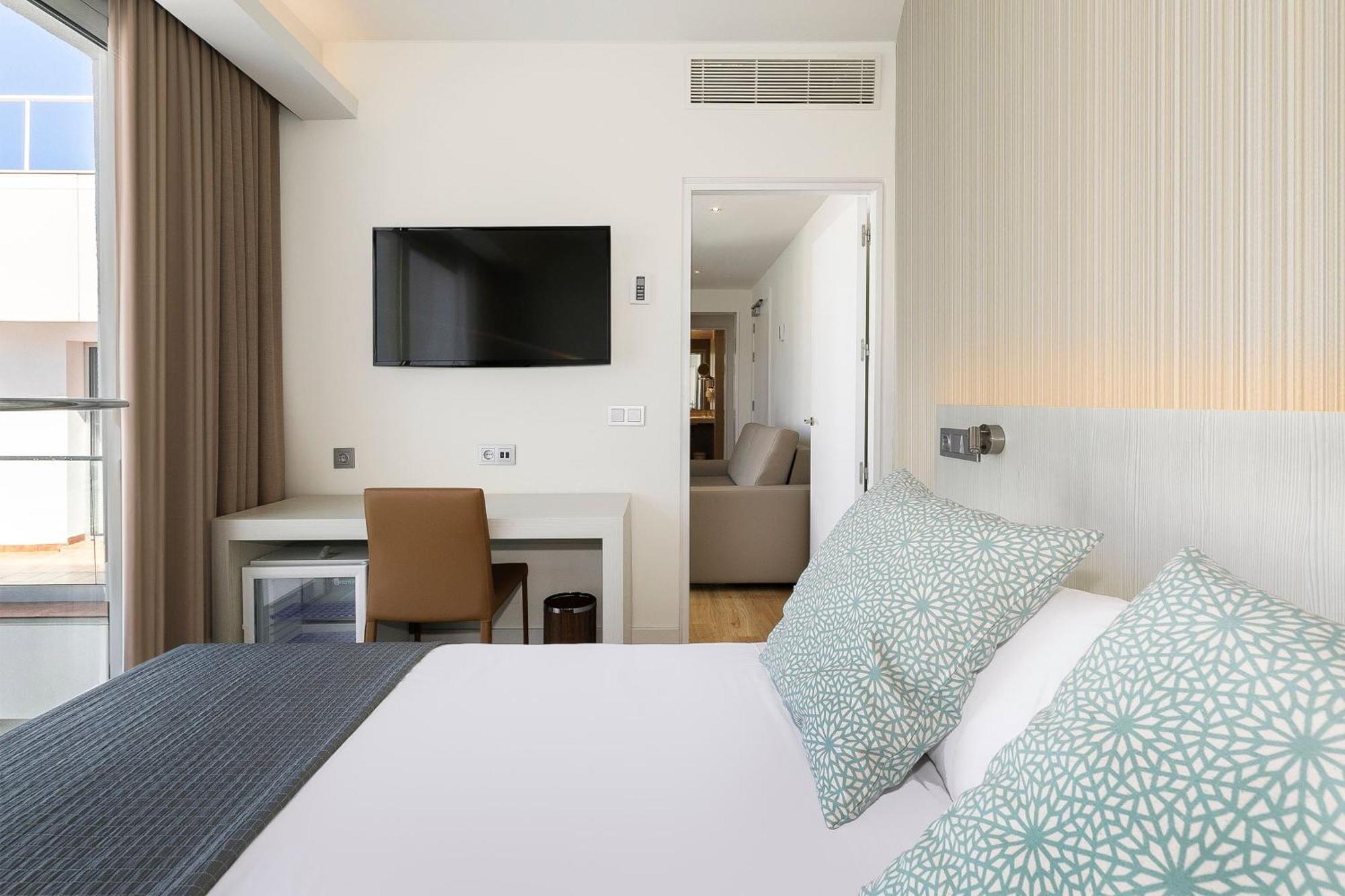 Chambre Familiale (3 Adultes)