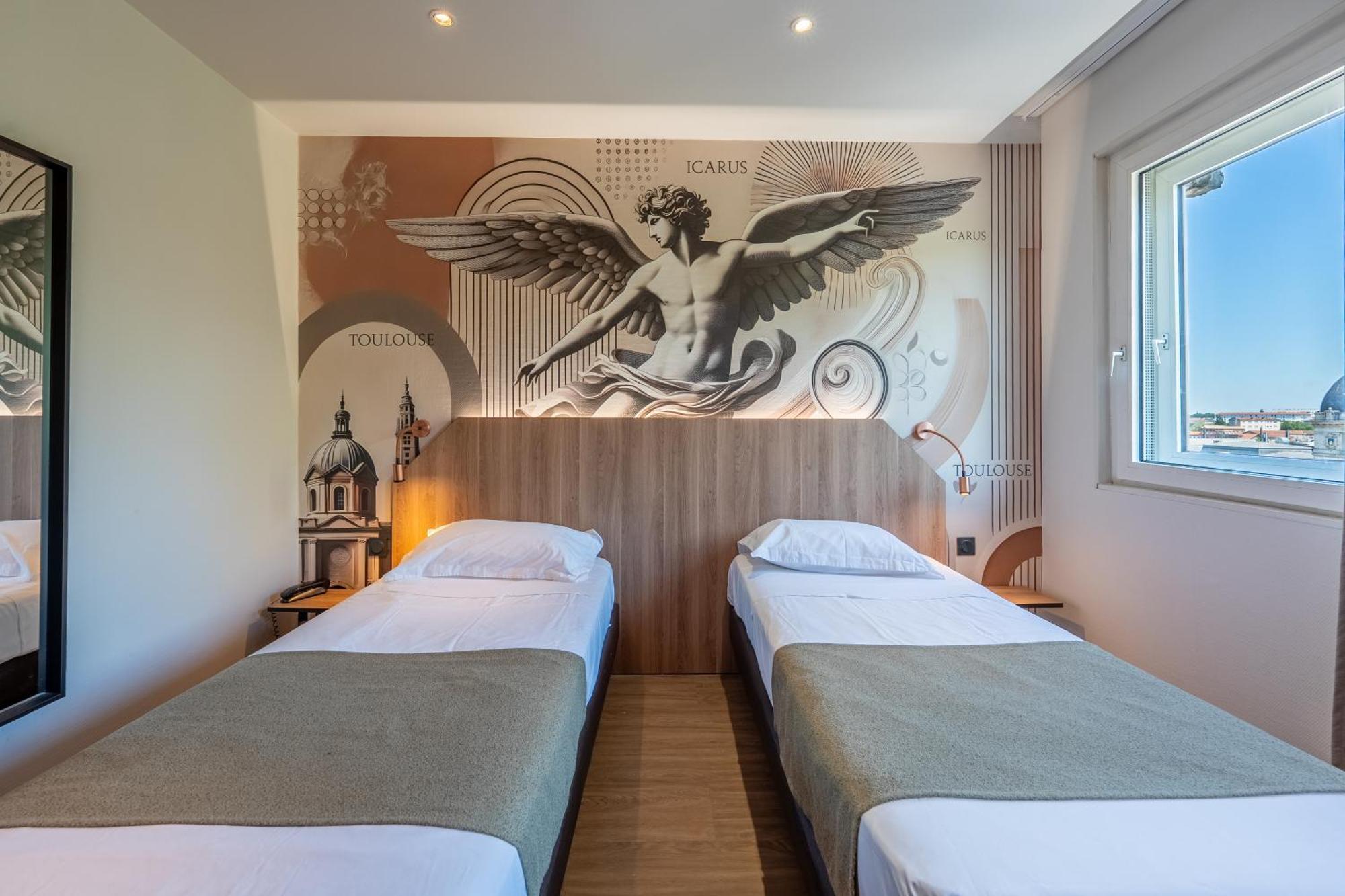 Double or Twin Room Shower