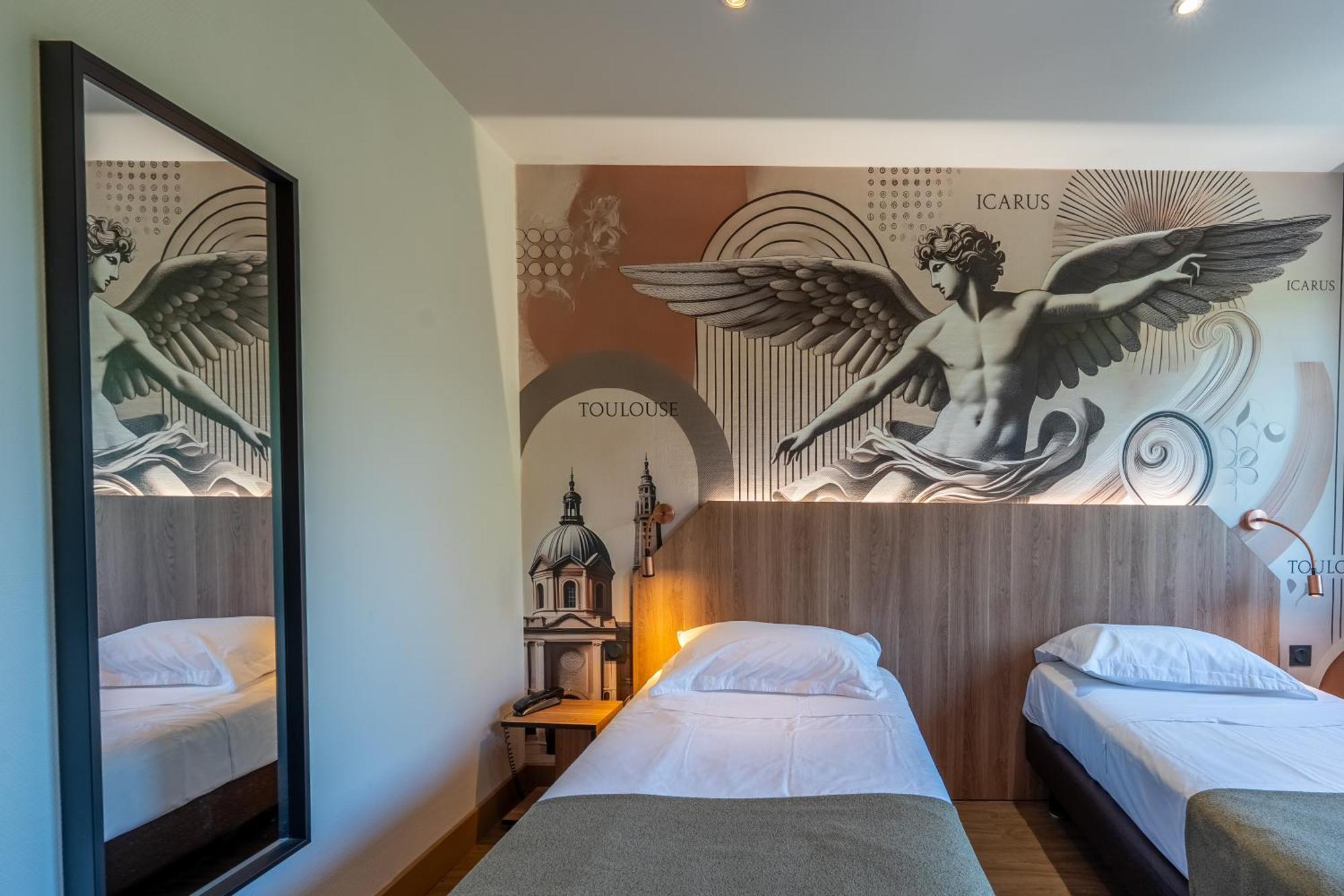 Double or Twin Room Shower