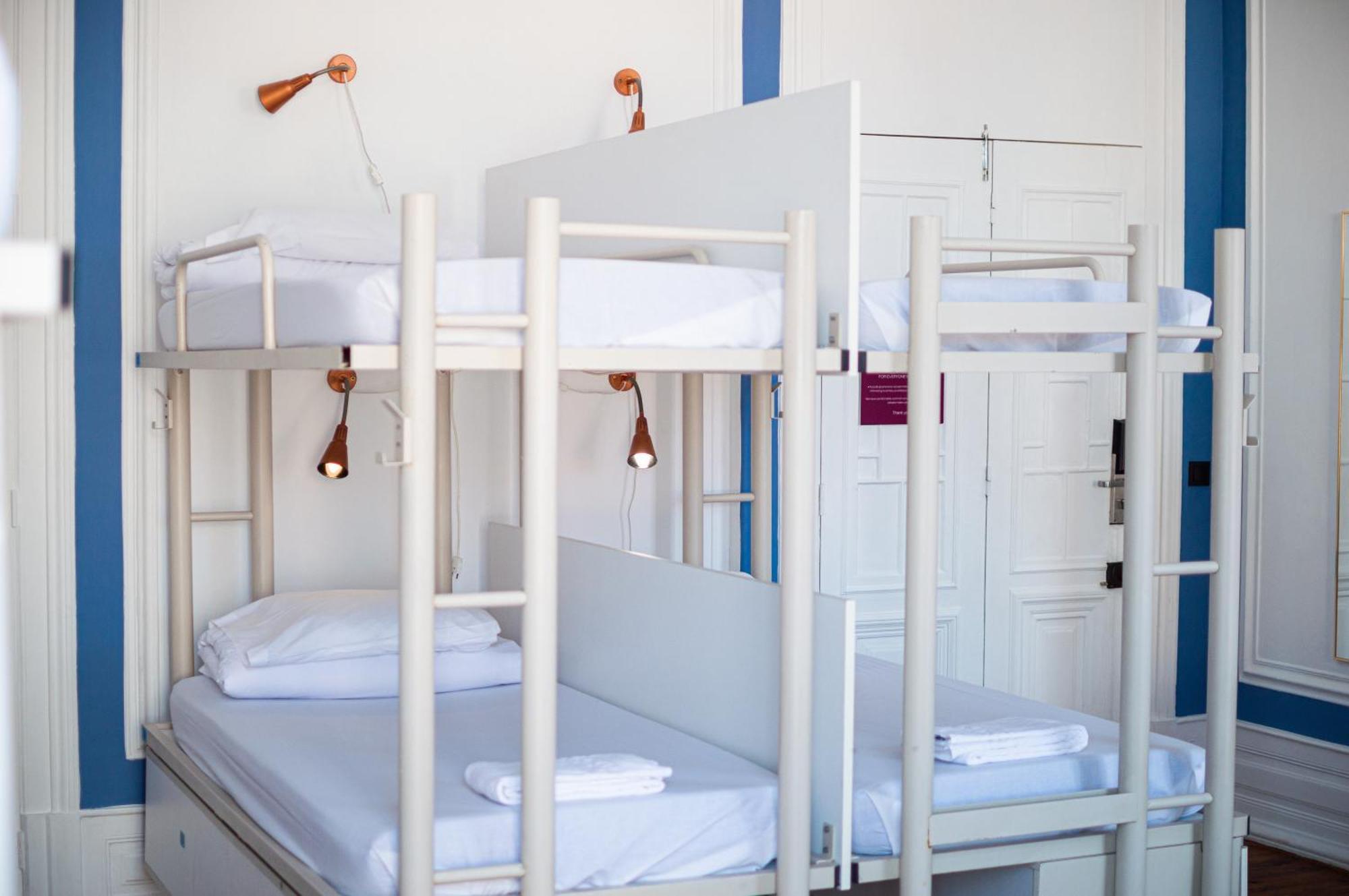 Bed 10-Bed Mixed Dormitory Room