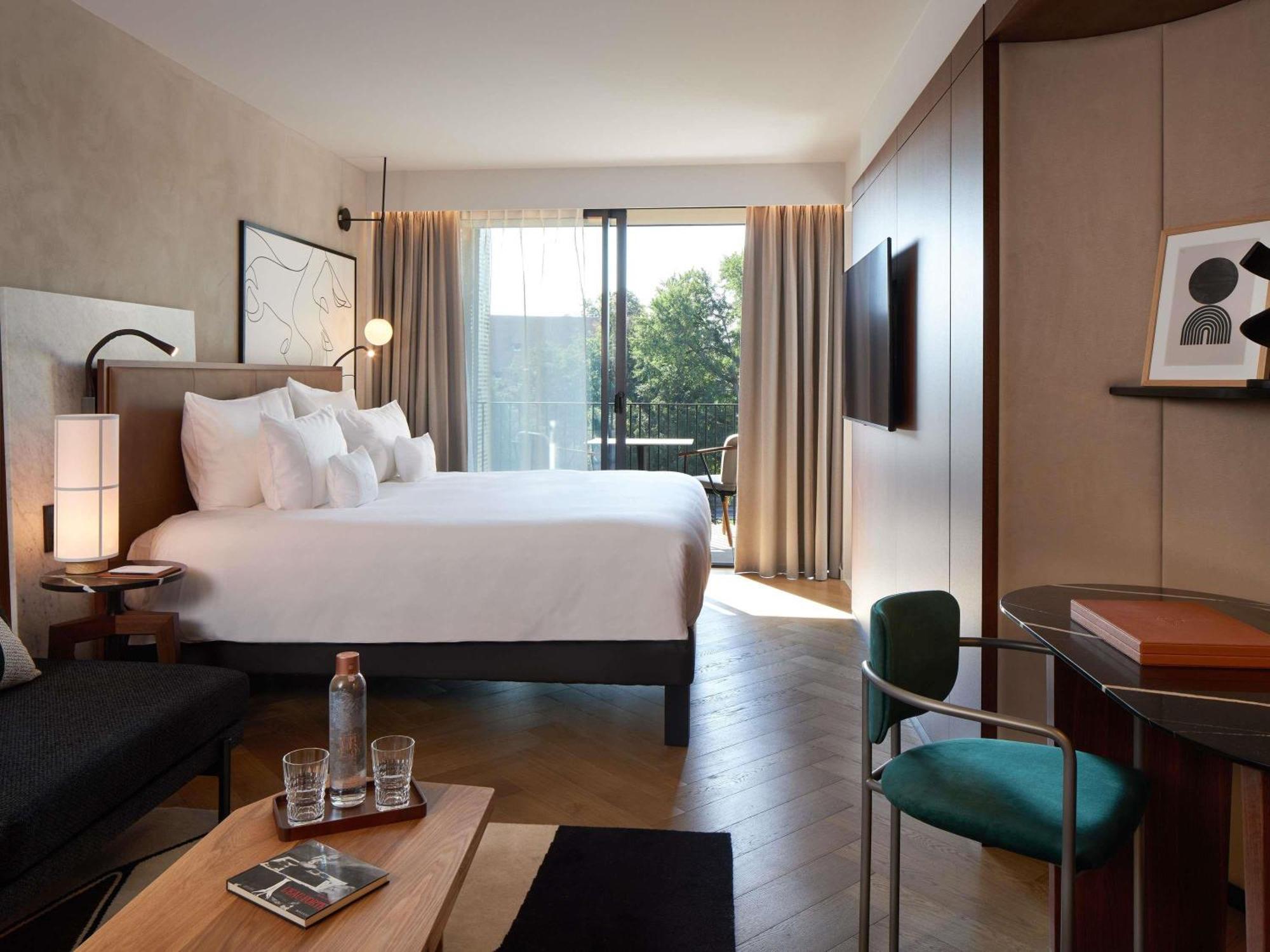 Executive King Room Balcony