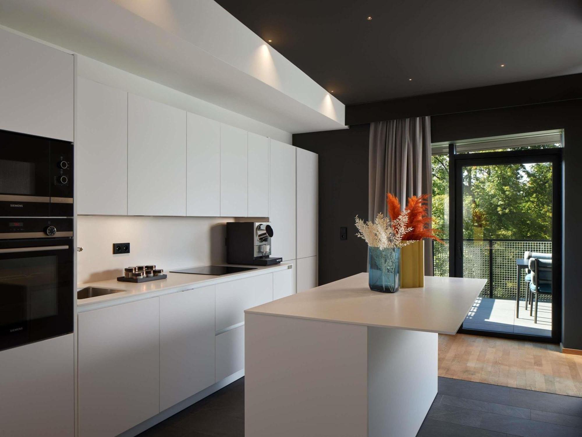 Three Bedroom Penthouse Apartment Terrace Panoramic View