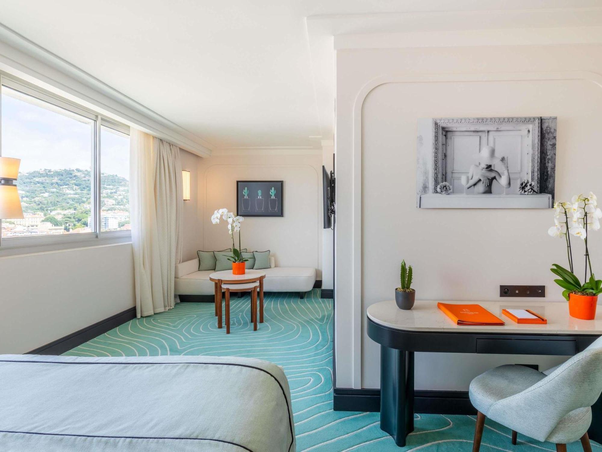Deluxe Room City View