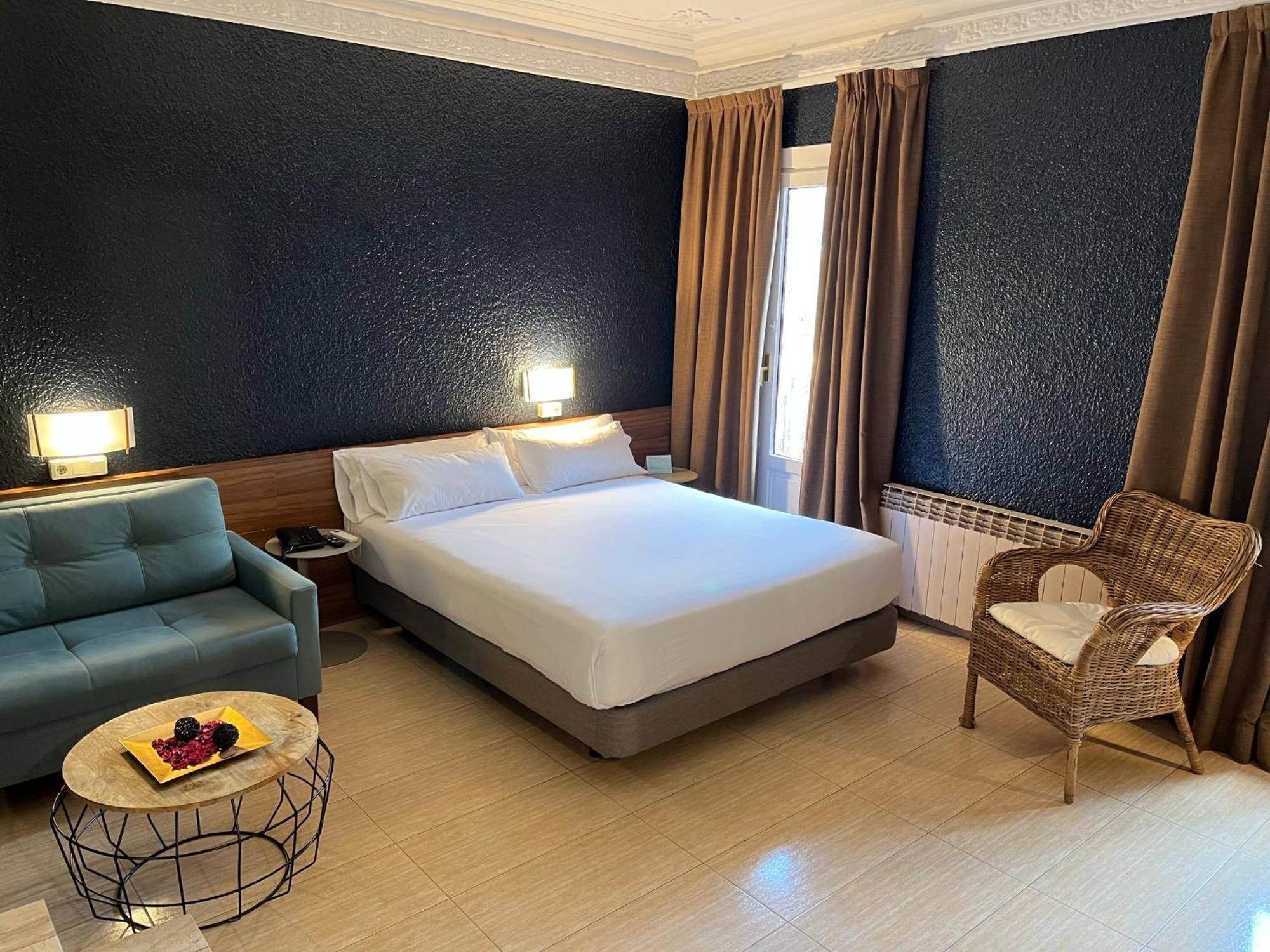 Superior Queen Room