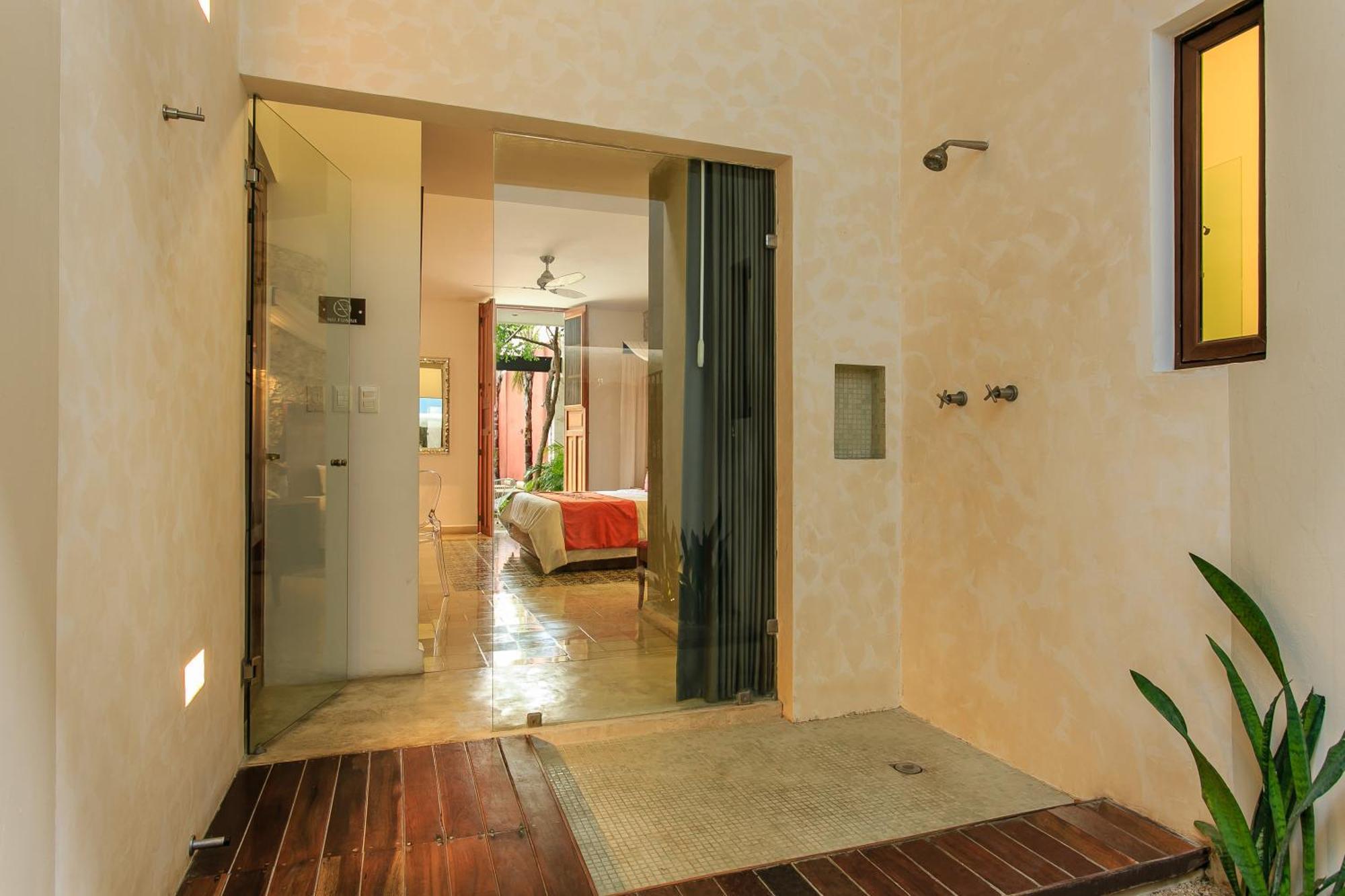 King Room Garden View