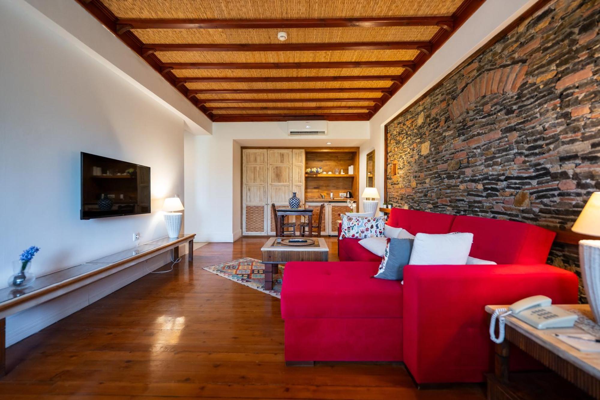 Suite French Balcony