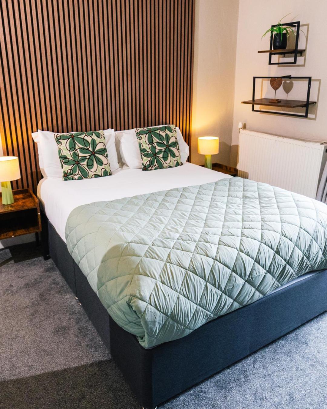 Chambre Double avec Salle de Bains Commune