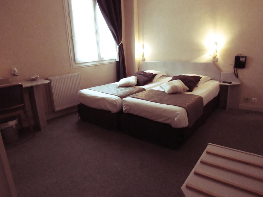 Standard Twin Room,687869721:JPEG