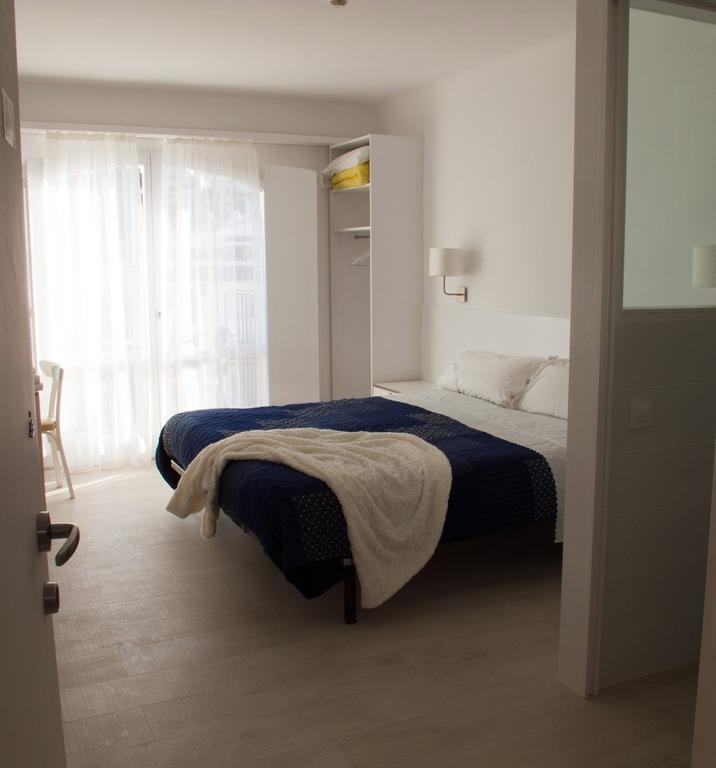 Deluxe Double Room with Balcony and Sea View,203542756:JPEG