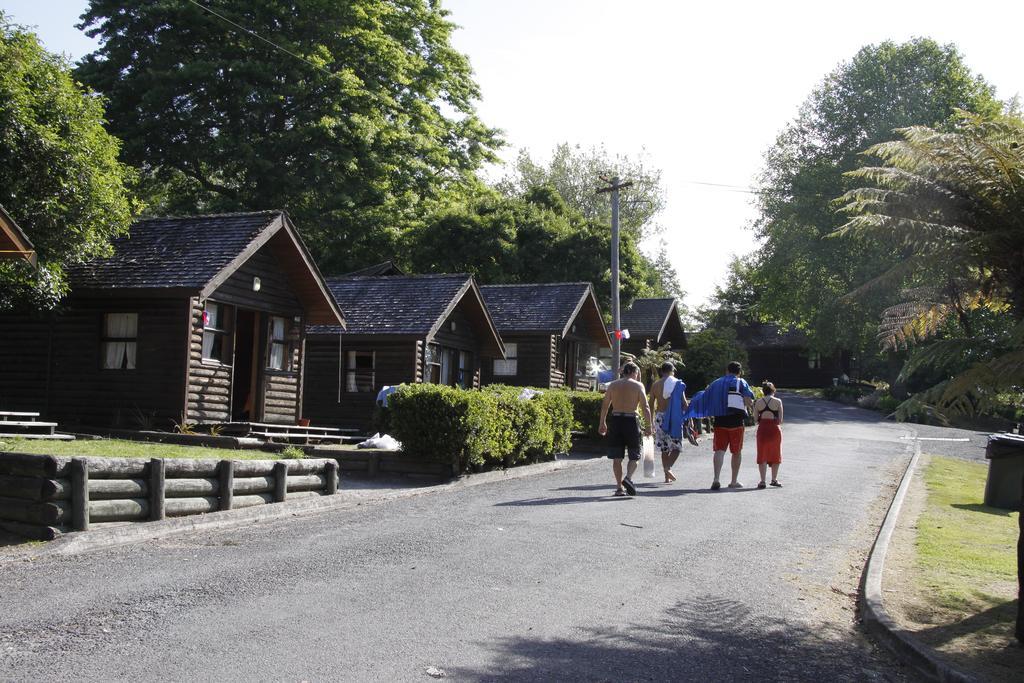 Chalet en Rondins Standard avec Salle de Bains Commune