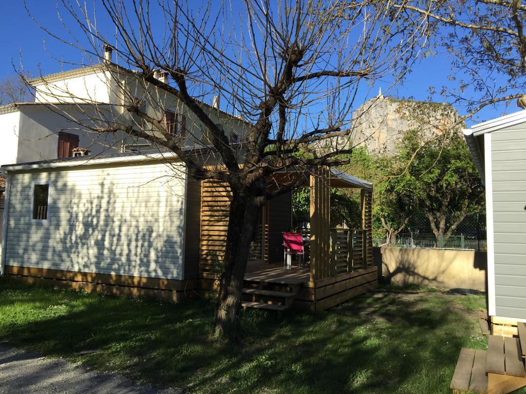 Relax Two-Bedroom Chalet,255444081:JPEG