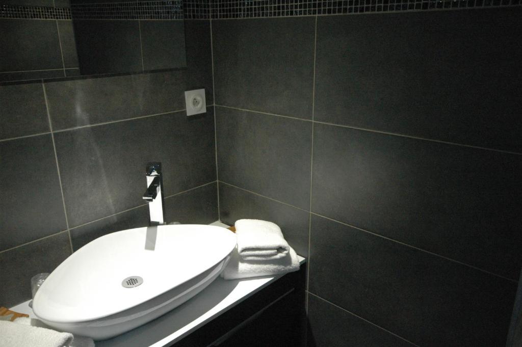 Comfort Plus Double Room,25554627:JPEG