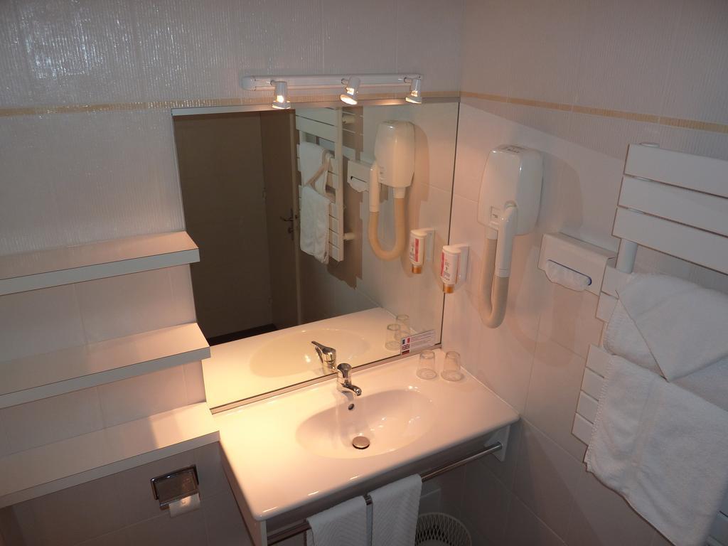 Chambre Double Supérieure avec Vue sur les Pins
