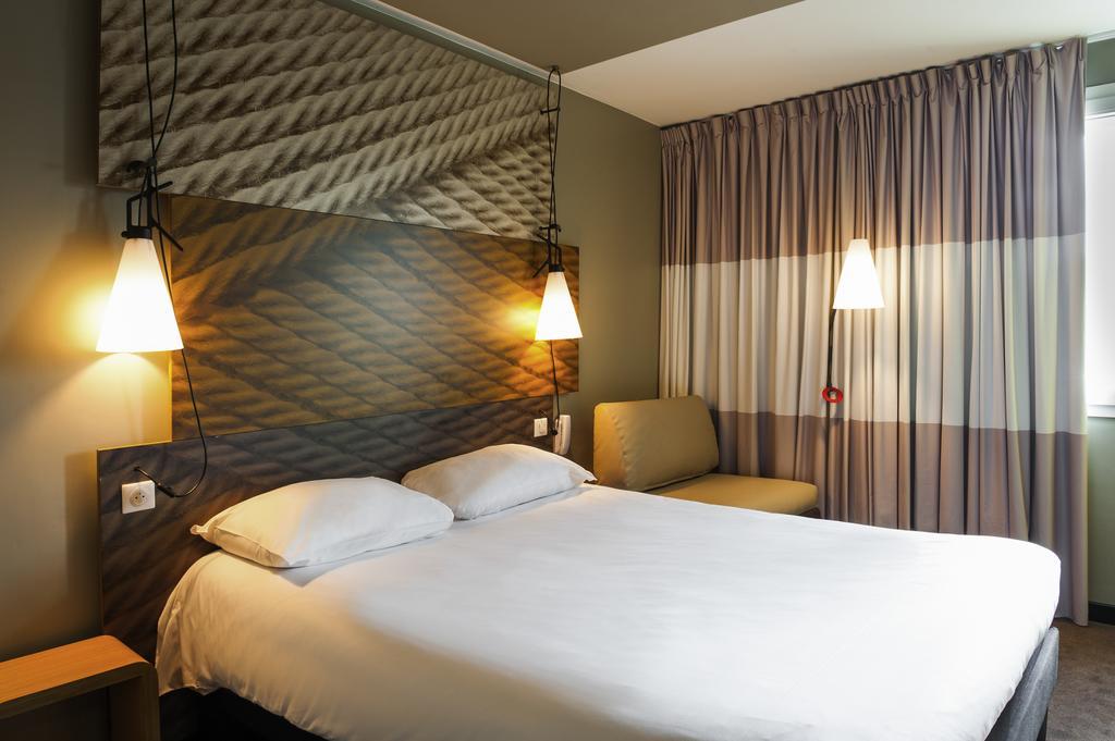 Chambre Standard avec 1 Lit Double et 1 Lit Simple