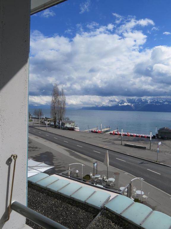 Twin Room Lake View,27493799:JPEG
