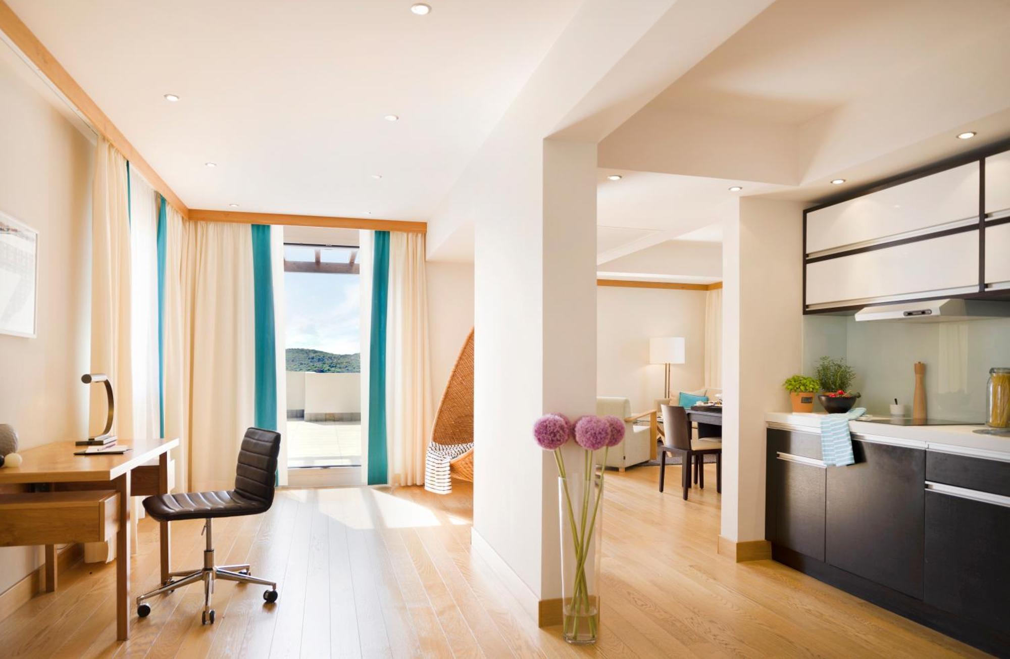 Résidence de Luxe 2 Chambres - Vue sur Mer