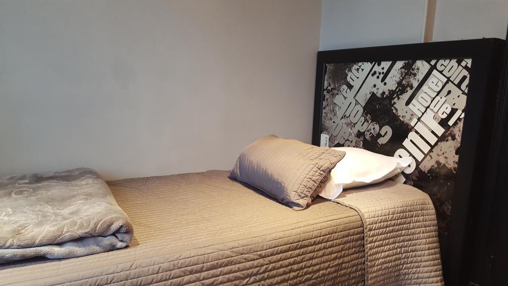 Single Room,322025237:JPEG