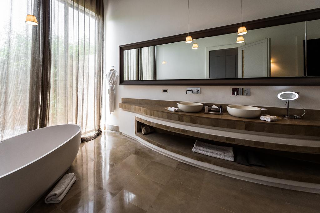 Lounge Suite,1557257830:JPEG
