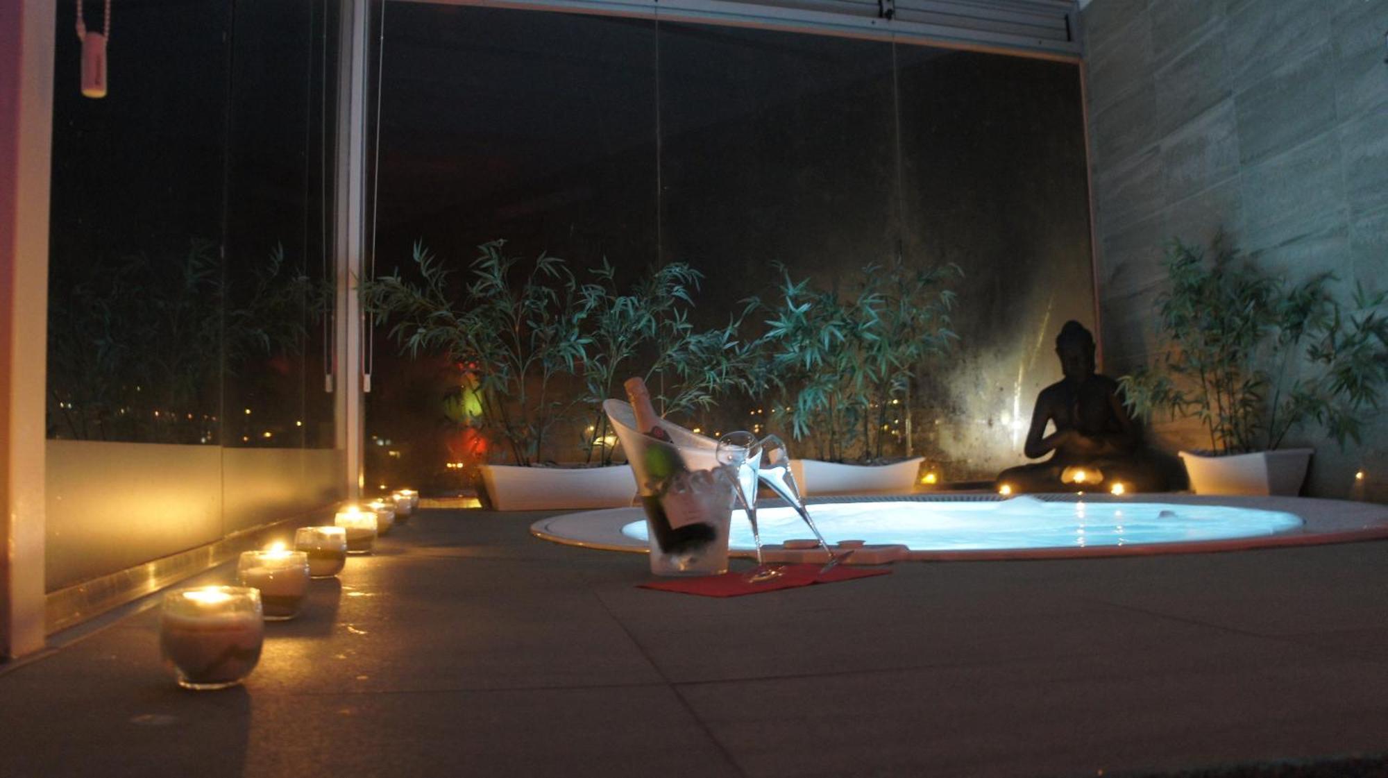 Escape to Relax - Double or Twin Room,404518266:JPEG