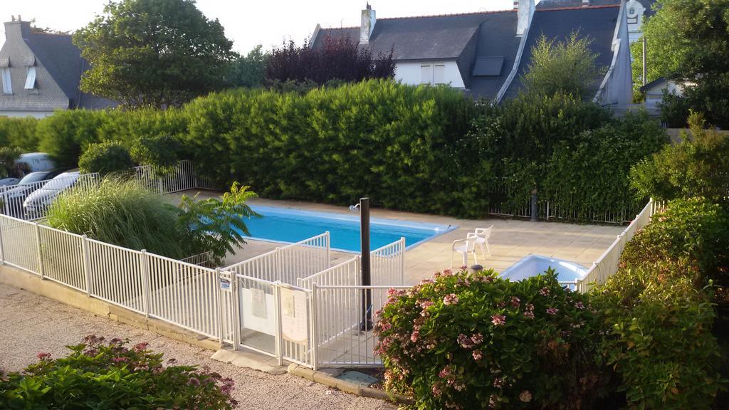 Studio avec Piscine