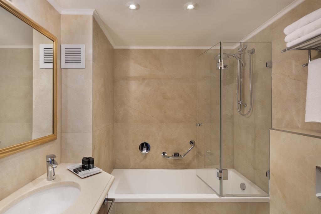 Chambre Double – Vue sur Ville