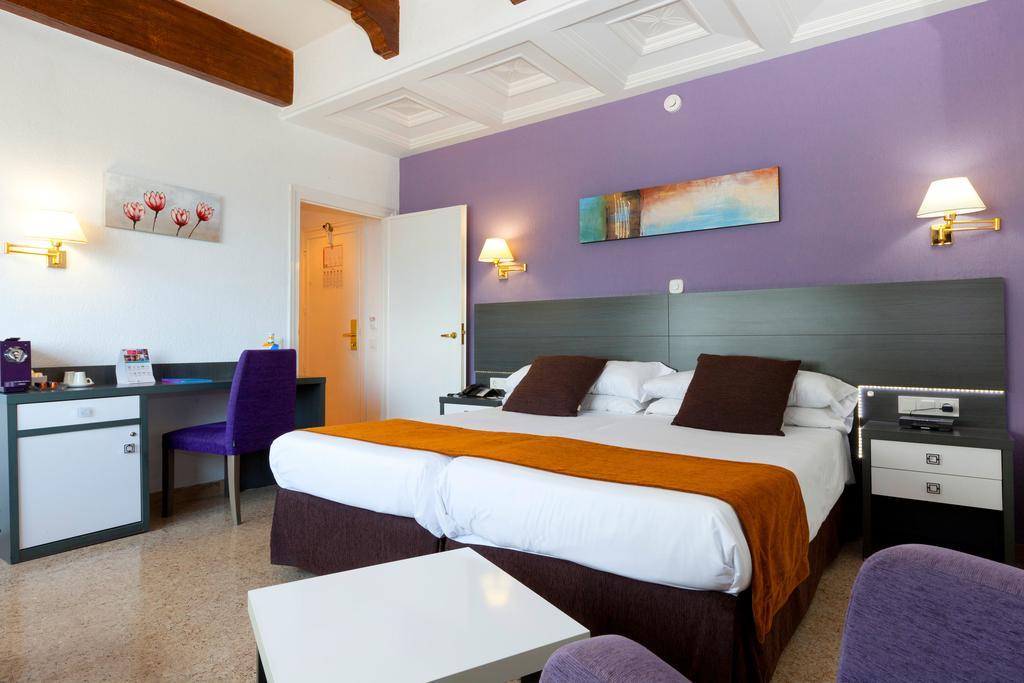 Chambre Double ou Lits Jumeaux - Vue sur Mer