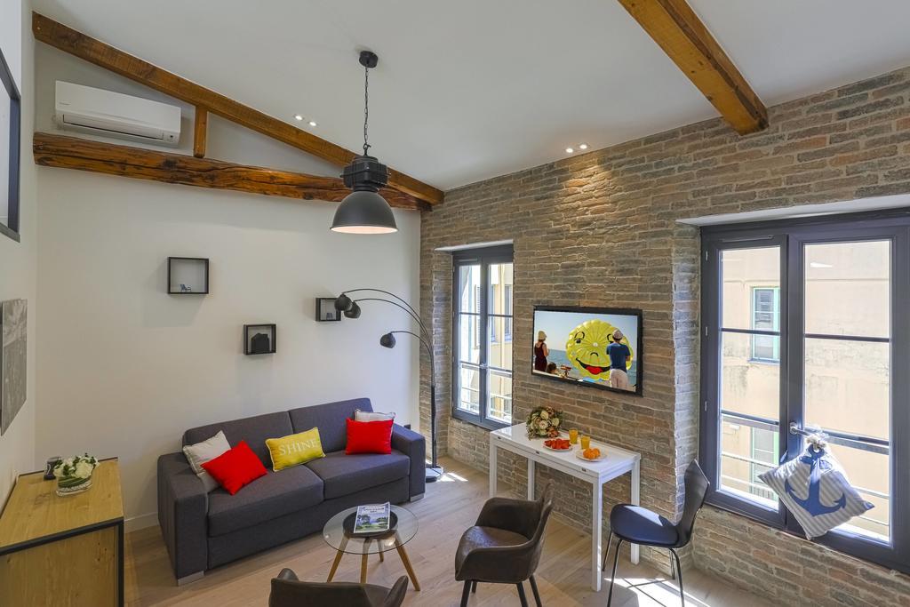 Superior Apartment
