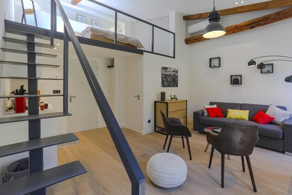 Superior Apartment