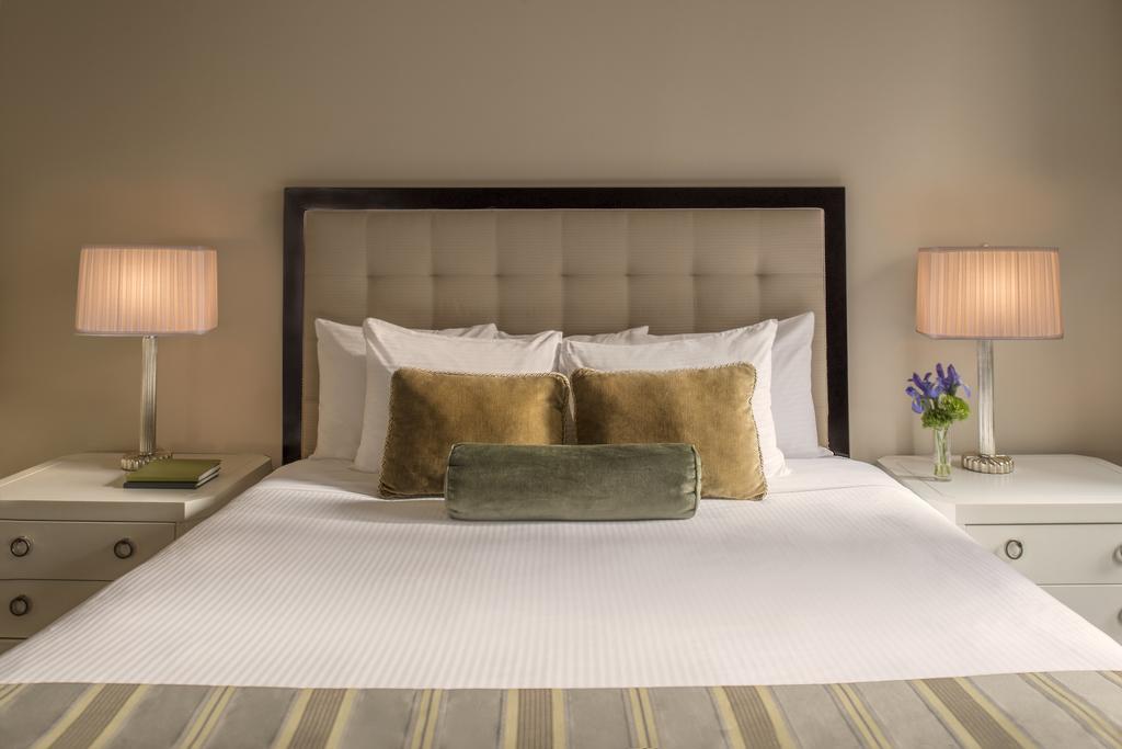 Suite 1 Chambre Premier avec 2 Lits Doubles - Vue sur Ville