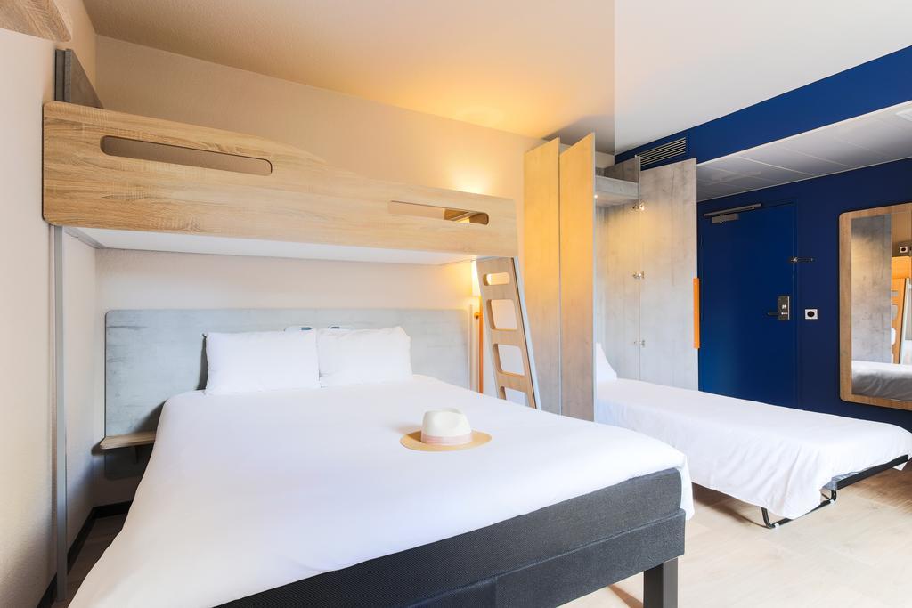 Chambre Familiale