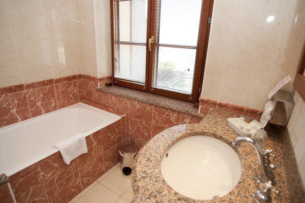 Chambre Double Supérieure – Côté Mer