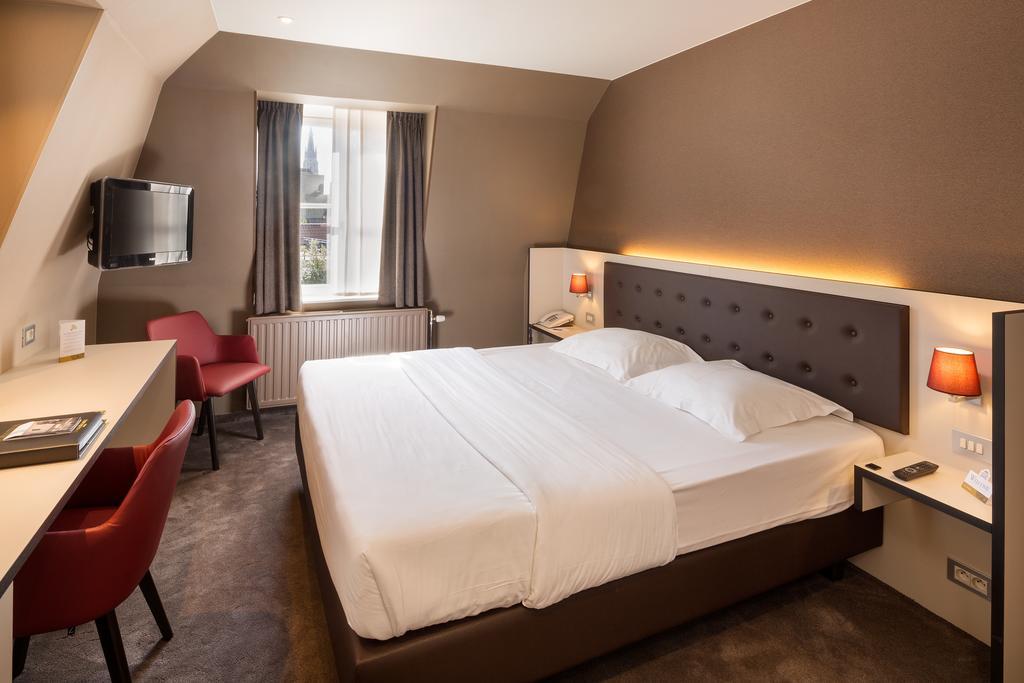Chambre Double ou Lits Jumeaux - Vue sur Ville