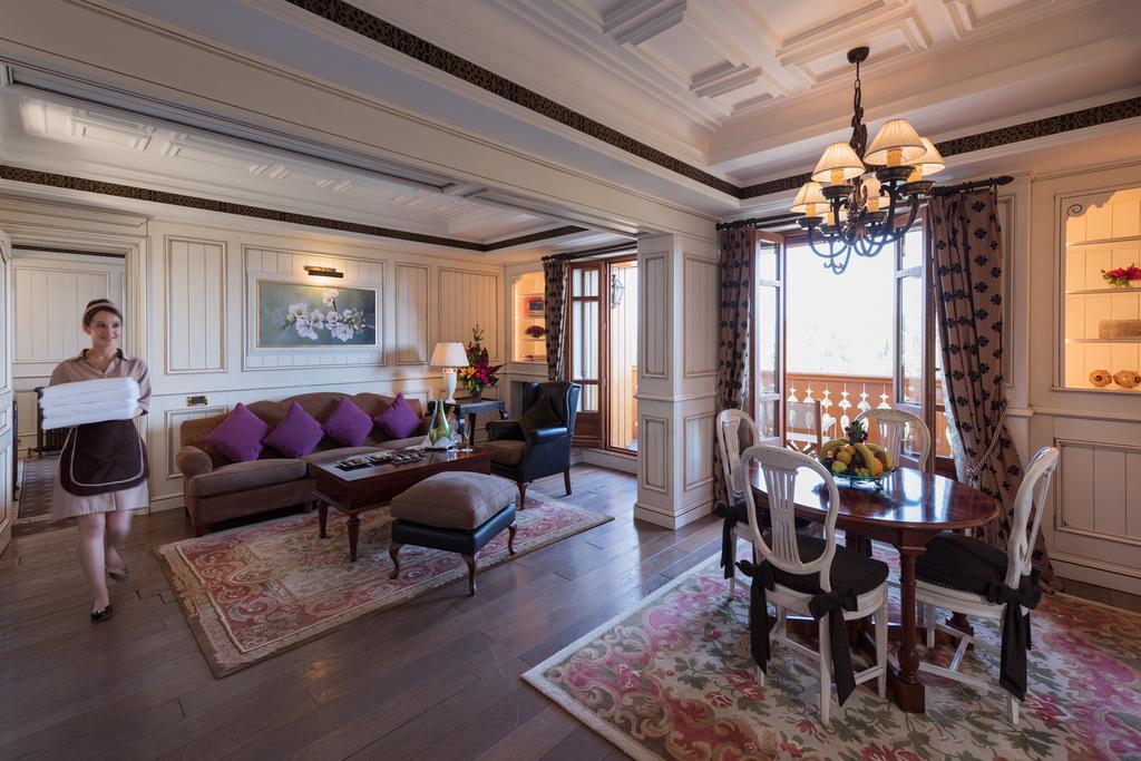Deluxe Suite Garden Side