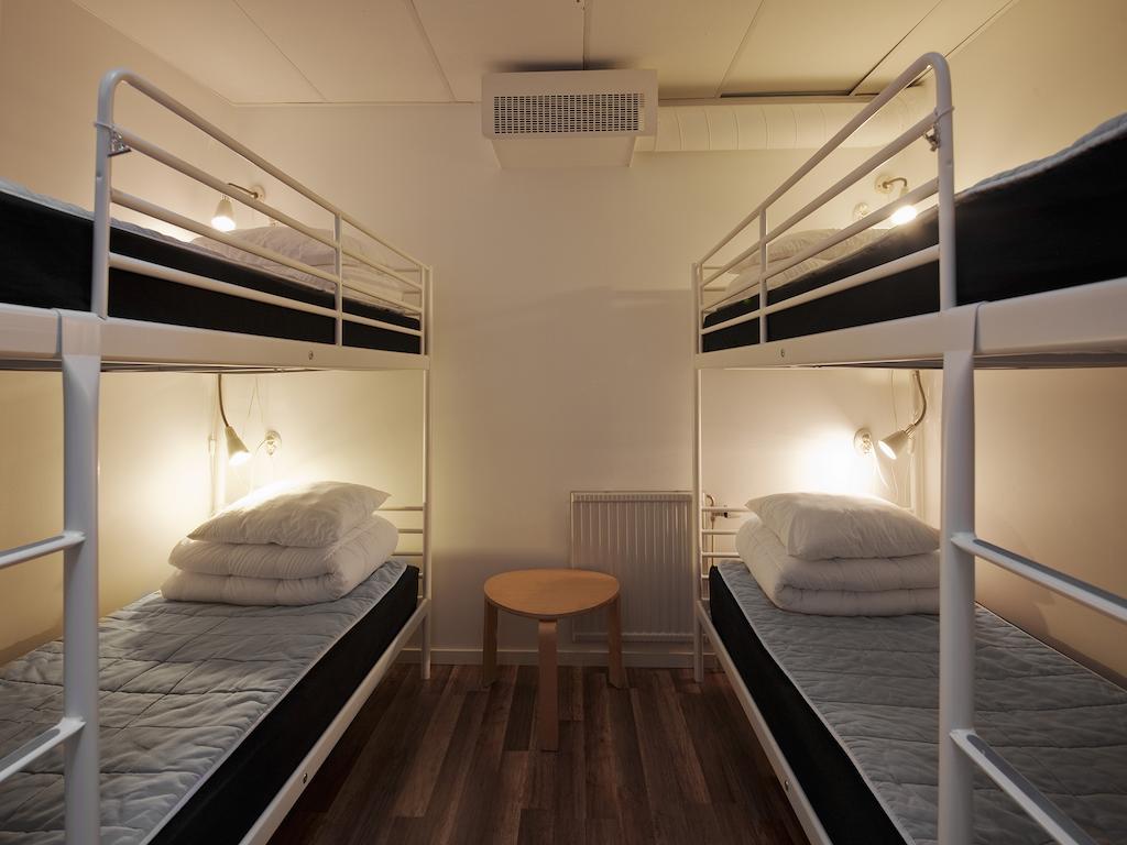 Lit dans un dortoir de 4 lits