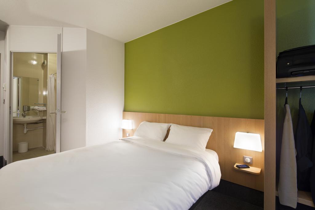 Double Room Smoking