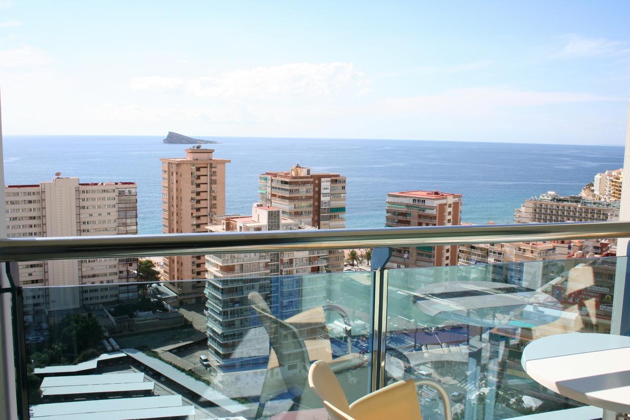 Deluxe Twin Room with Terrace and Sea View (1 Adult + 1 Child)