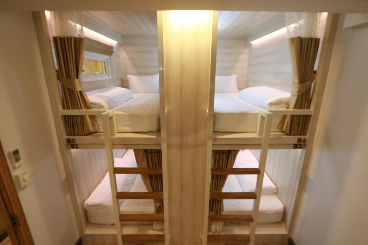 Superior Bunk Bed Upper Female Only