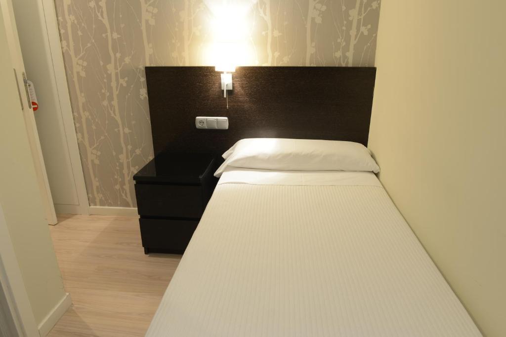 Small Single Room