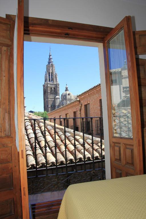 Superior Twin Room with Cathedral View,395829786:JPEG