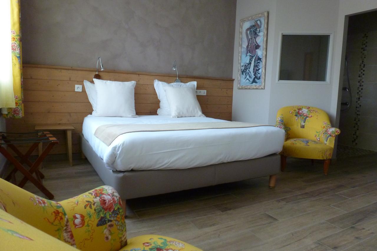 Standard Double Room with Courtyard View,1543162714:JPEG