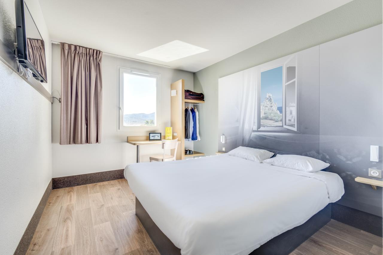 Double Room,632944587:JPEG