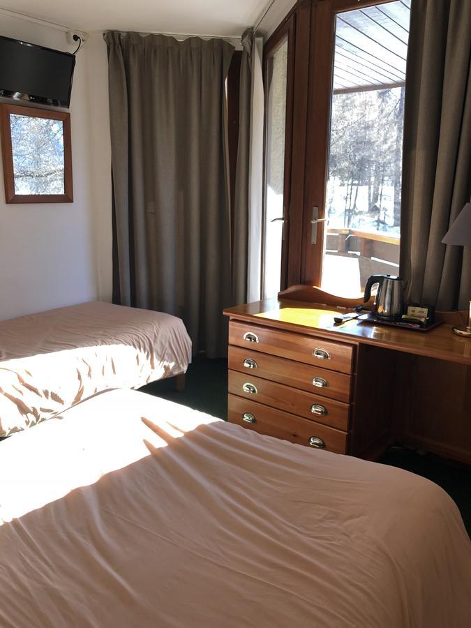 Triple Room,640027302:JPEG