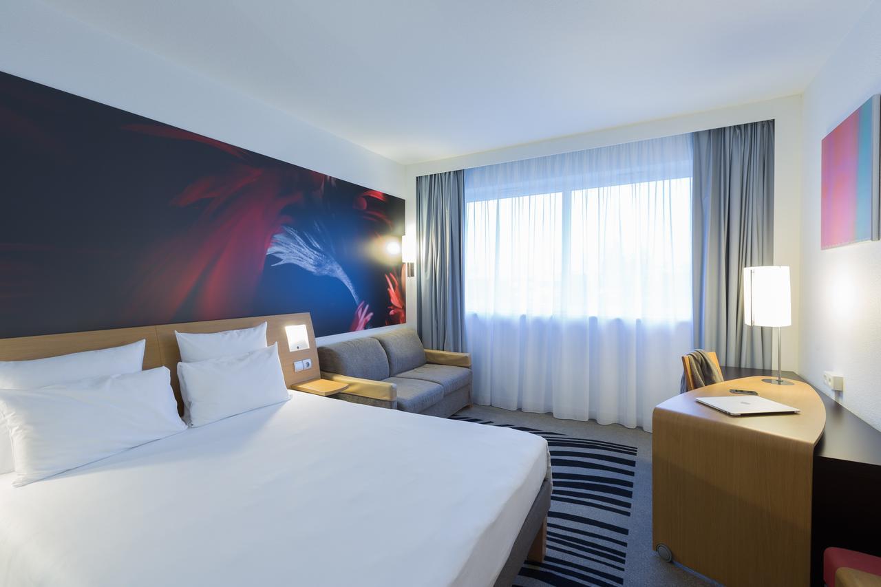 Superior Double Room with Sofa,821666360:JPEG