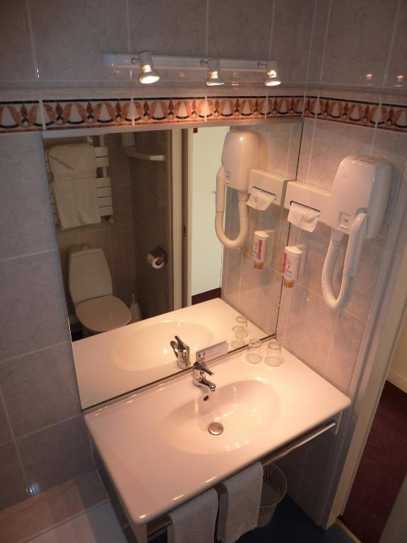 Chambre Double Supérieure avec Vue Latérale sur Mer