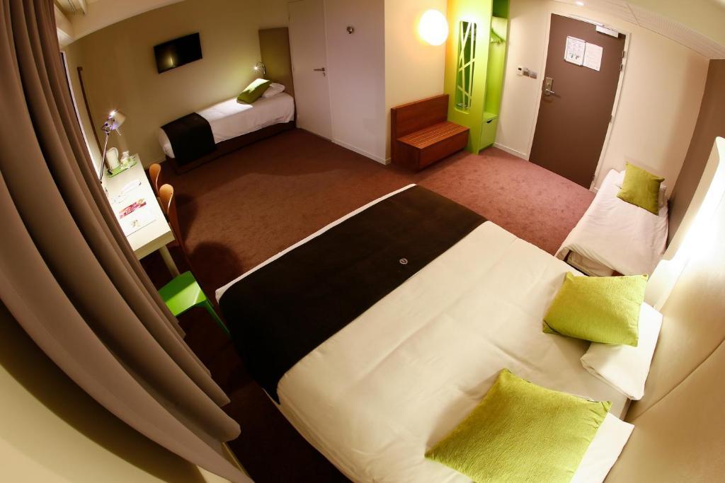Chambre Standard avec 3 Lits Simples